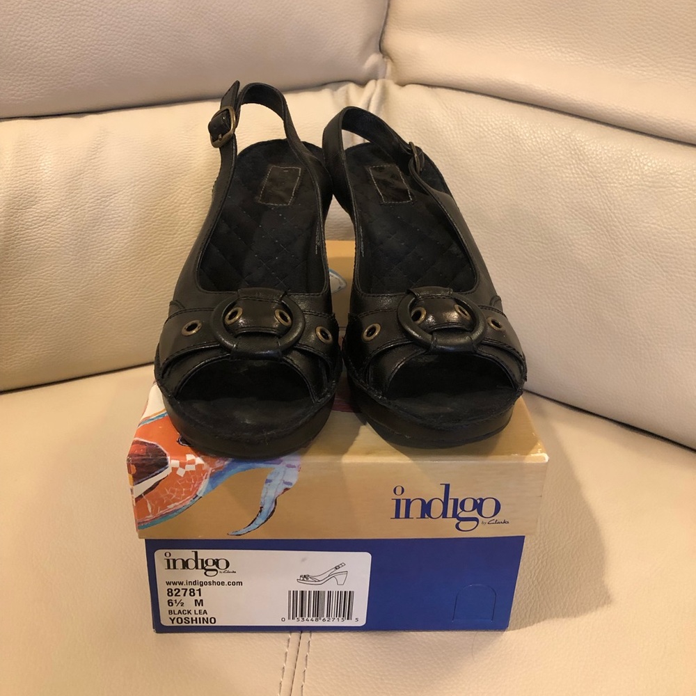 INDIGO by Clarks Yoshino black leather heels